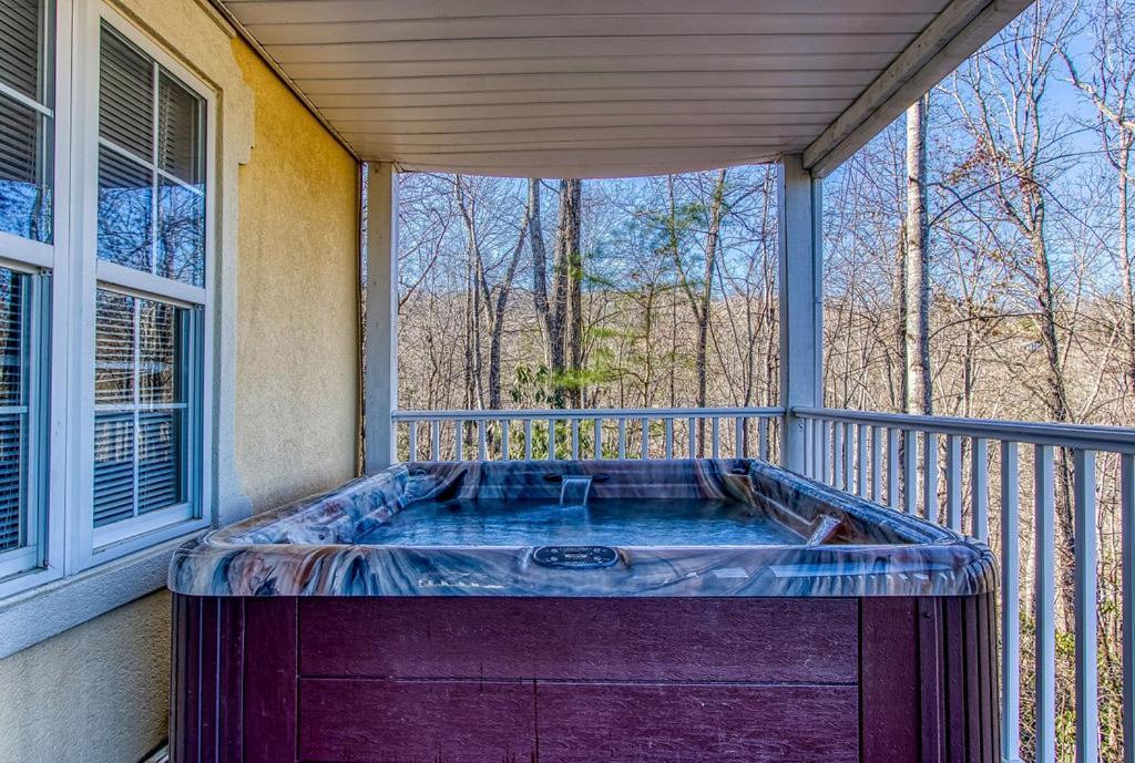Ober Hideaway, Hot Tub, Wifi, 1089 Free Tickets Each Paid Day, Dollywood And More Gatlinburg Eksteriør billede