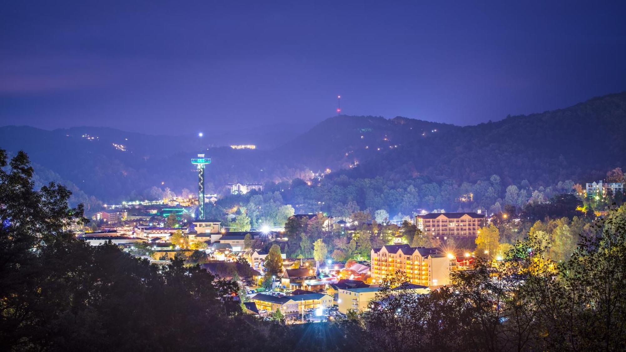 Ober Hideaway, Hot Tub, Wifi, 1089 Free Tickets Each Paid Day, Dollywood And More Gatlinburg Eksteriør billede