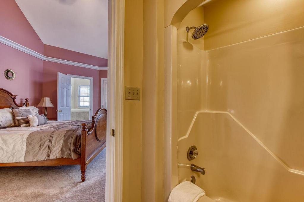 Ober Hideaway, Hot Tub, Wifi, 1089 Free Tickets Each Paid Day, Dollywood And More Gatlinburg Eksteriør billede