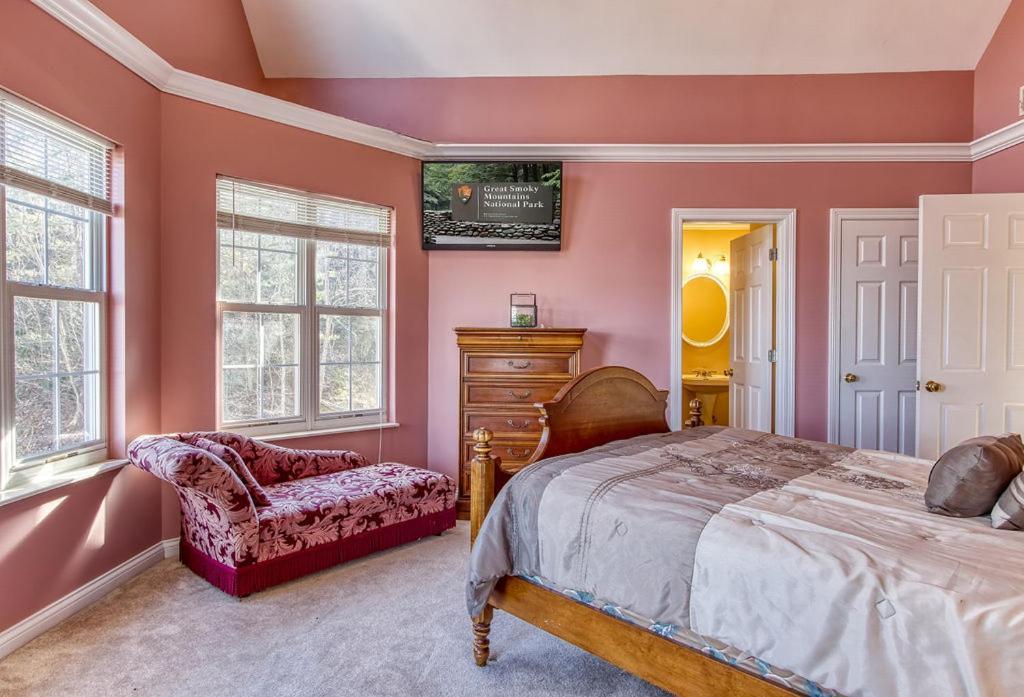 Ober Hideaway, Hot Tub, Wifi, 1089 Free Tickets Each Paid Day, Dollywood And More Gatlinburg Eksteriør billede