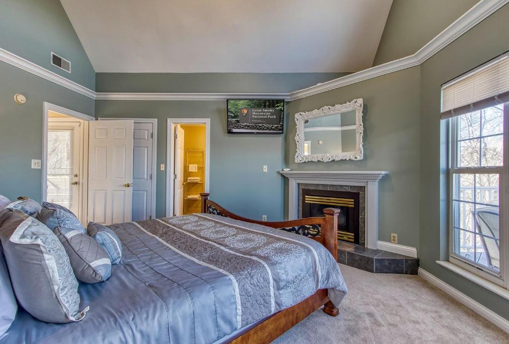 Ober Hideaway, Hot Tub, Wifi, 1089 Free Tickets Each Paid Day, Dollywood And More Gatlinburg Eksteriør billede